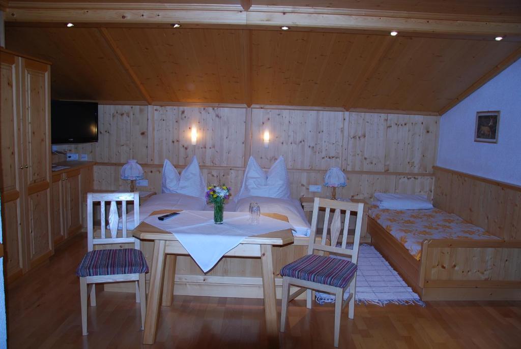 Rosumerhof Leutasch Habitación foto